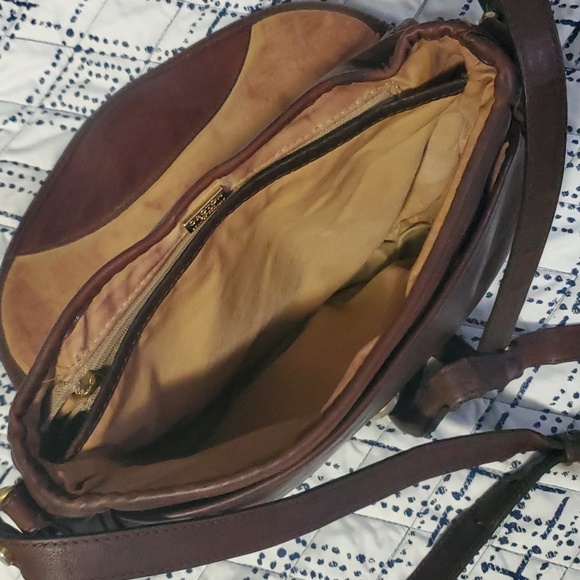 Vintage Australian Cowhide Leather Shoulder Bag - Picture 5 of 8